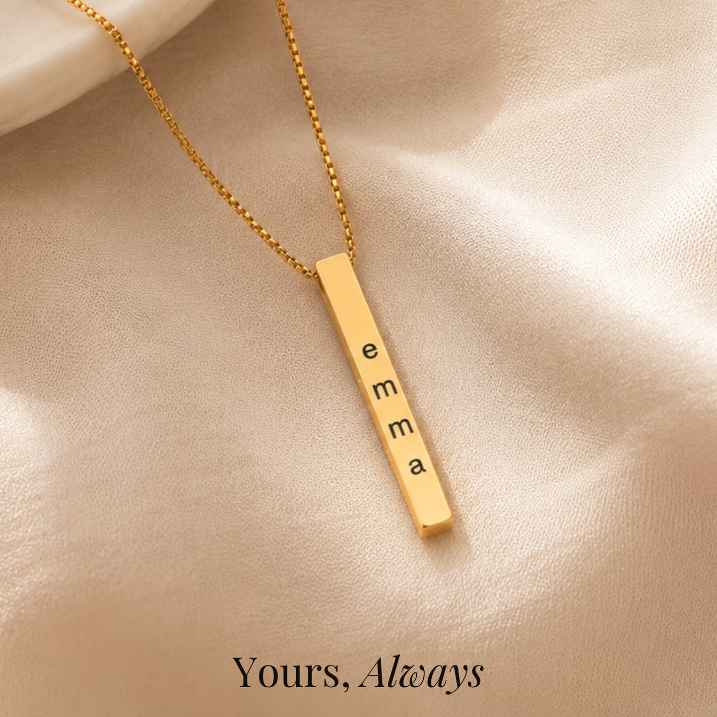 The Name That Made Me Mama Bar Necklace